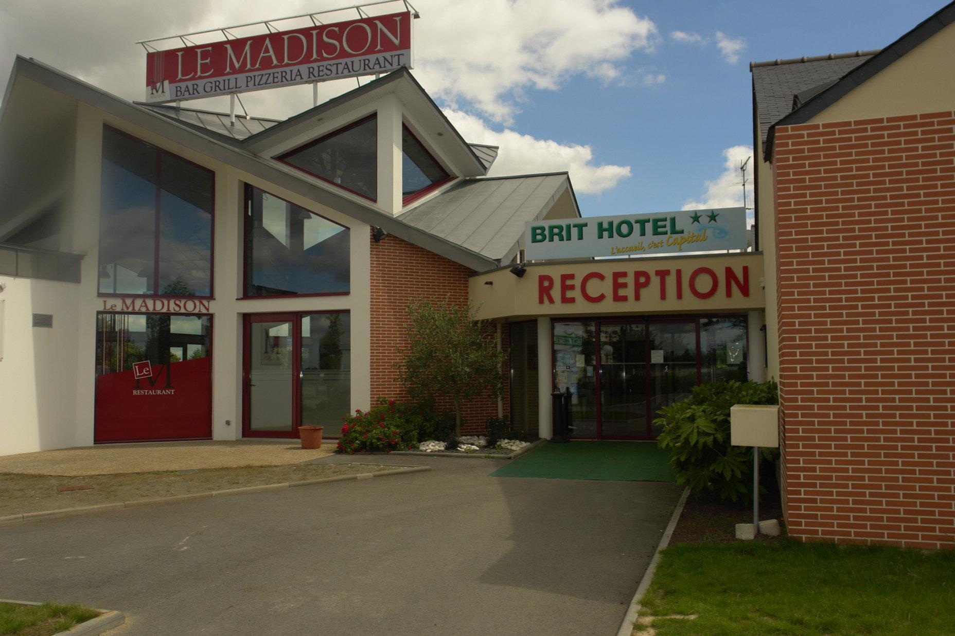 Brit Hotel Au Pays De Vitre エトレル エクステリア 写真