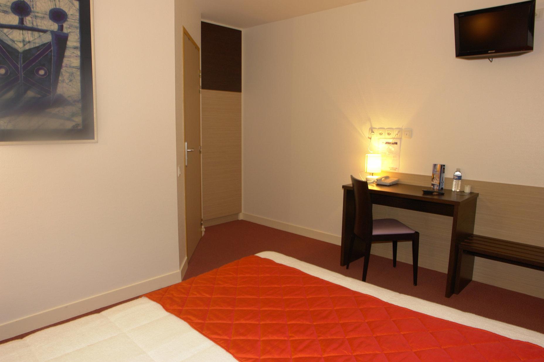 Brit Hotel Au Pays De Vitre エトレル 部屋 写真
